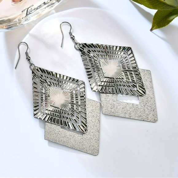 Silver earrings Double Layer Rhombus Long Dangle Hook Earrings Alloy Silver - Picture 1 of 2